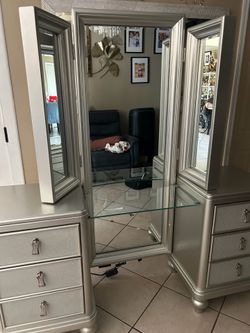 Vanity