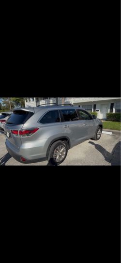 2014 Toyota Highlander