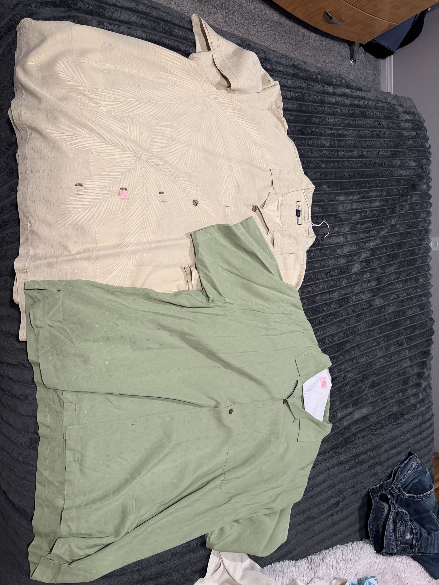 Tommy Bahamas XXL shirt bundle