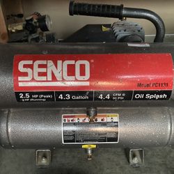 Senco PC1131 Compressor, 2.5-Horsepower (Peak) 4.3 gallon