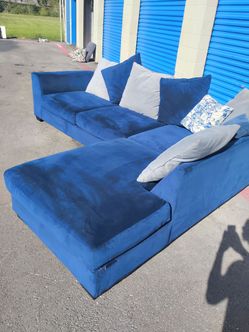 Sectional sofa couch - delivery available