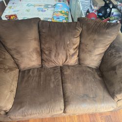 Ashley Madeline Pad-arm Upholstered Love Seat