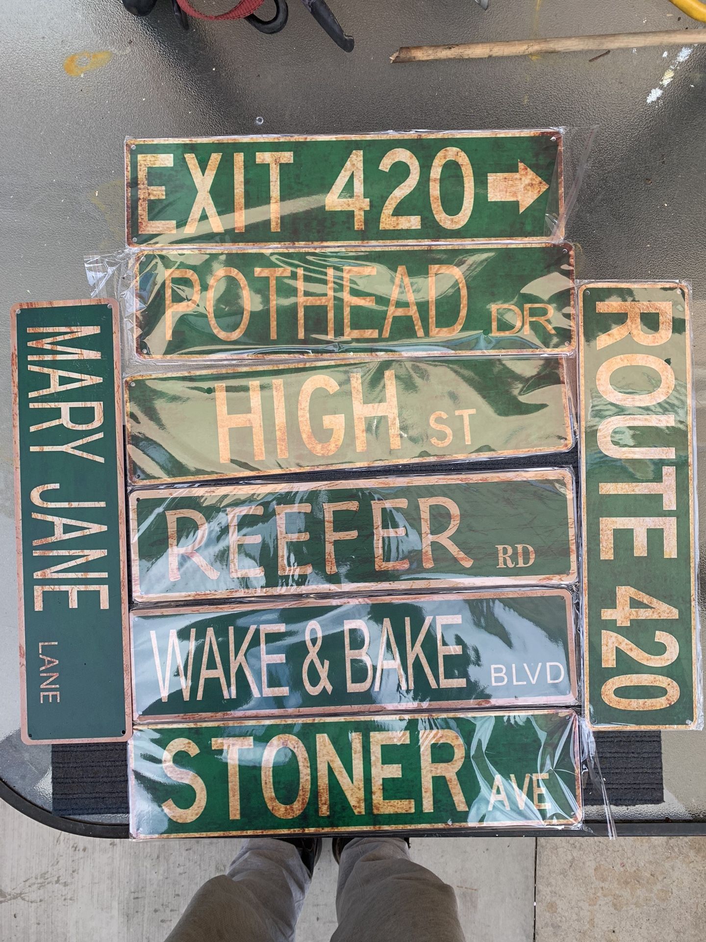Marijuana Wall Decor Signs   4”x 16”