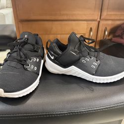 Nike Metcon Training Shoes