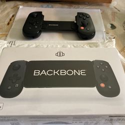 Backbone Game Device
