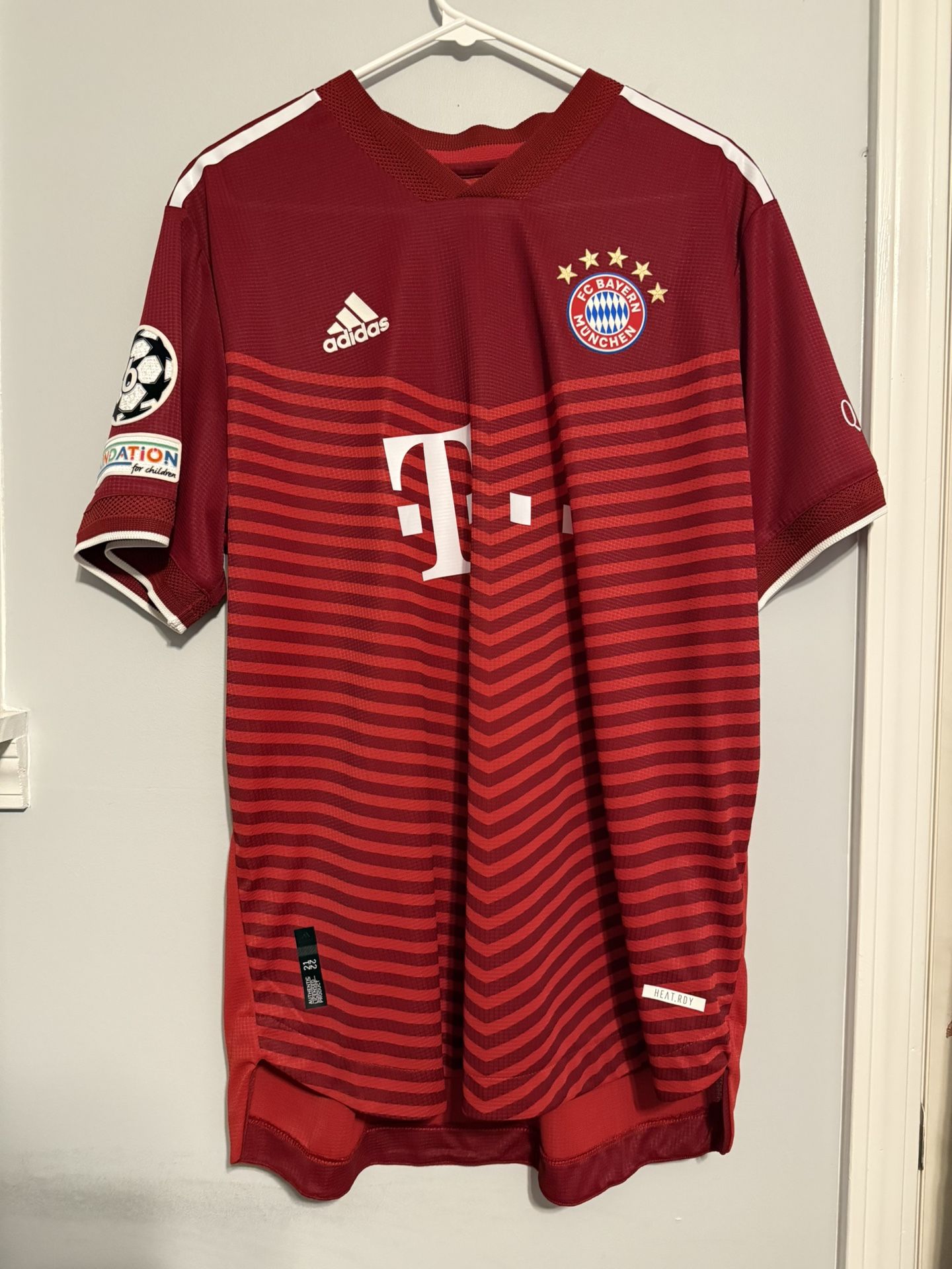 #9 Robert Lewandowski FC Bayern Munich 21/22 Home Authentic Adidas Jersey