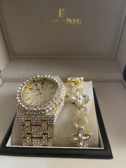 AP watches