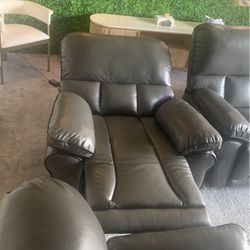 Fully Automatic Recliner And Stationary Love Seat