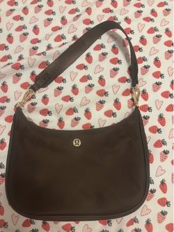Lululemon shoulder bag