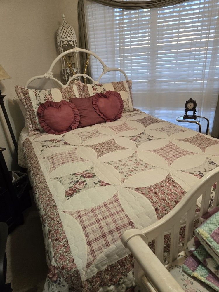 White Iron Queen Bed