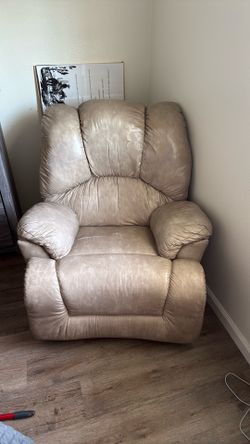 Free reclining sofa chair