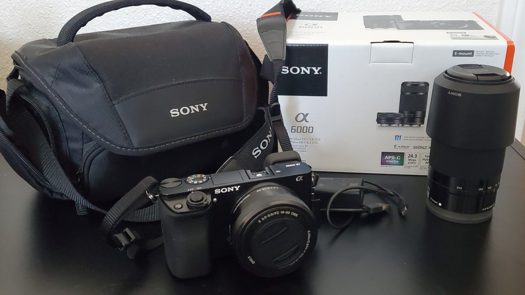 Sony A6000 like new