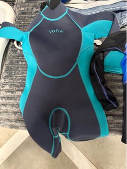 Kids swim wear