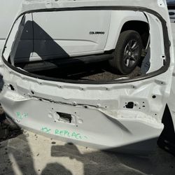 Tailgate Hr~v 2023/2024