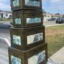 Decorate Small Chest 
