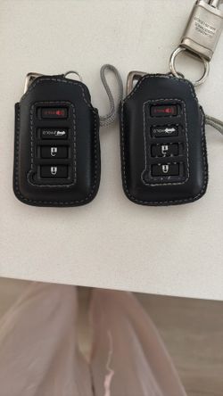 2 Lexus Key Fobs