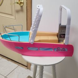 Barbie Boat