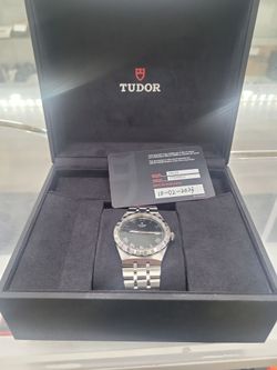 Tudor Royal Day-Date 38mm