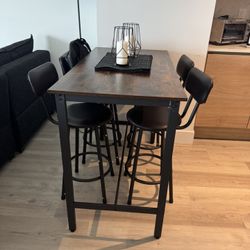 Small Table & Chairs 