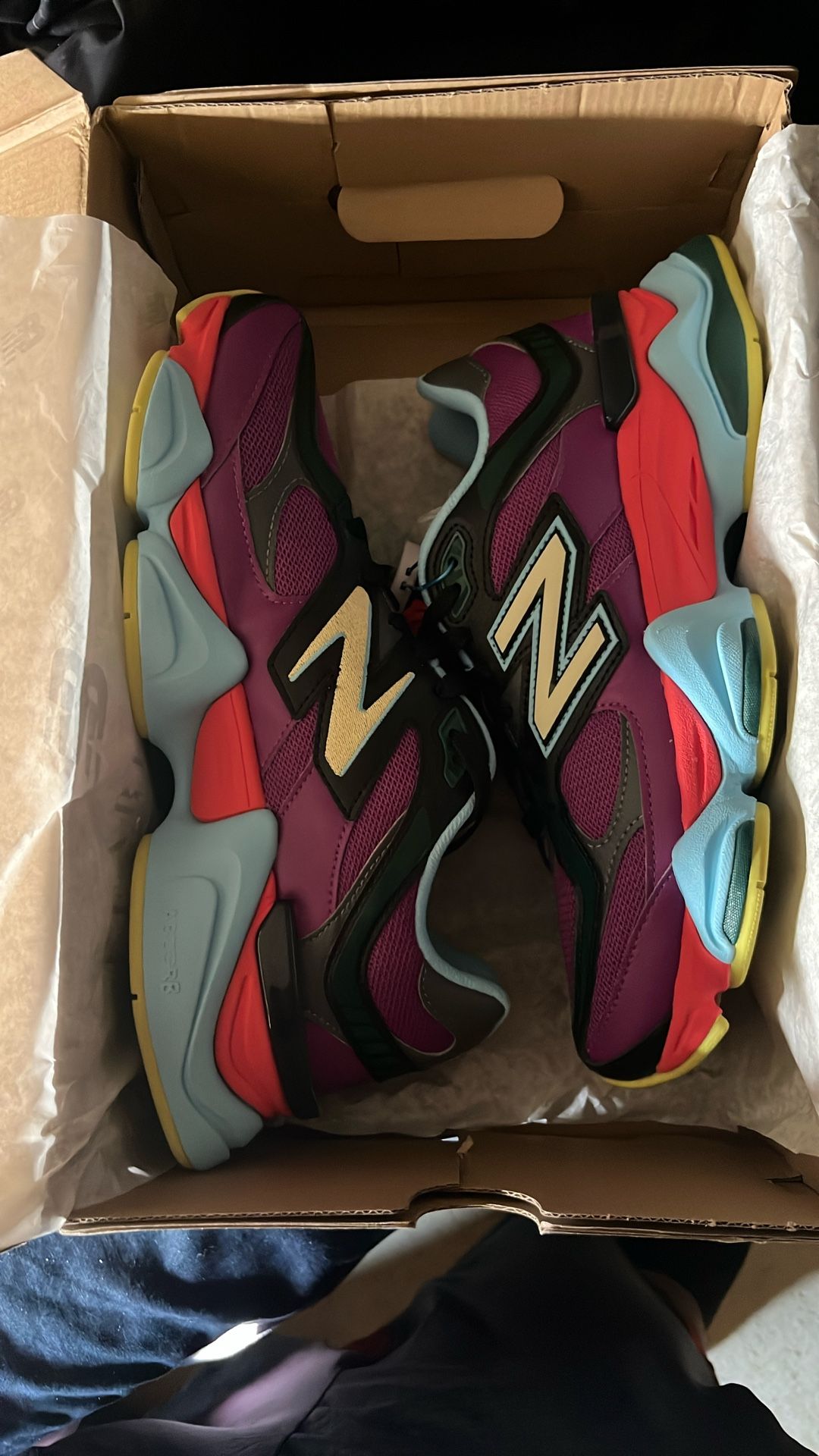 New Balance 9060