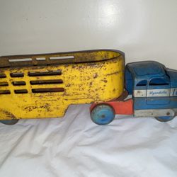 WYANDOTTE TOYS GMC SHARK NOSE CAB WYANDOTTE EXPRESS TRUCK