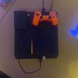Ps4 (1 controller) (2 games) (4tb external game drive)  Check description for prices.