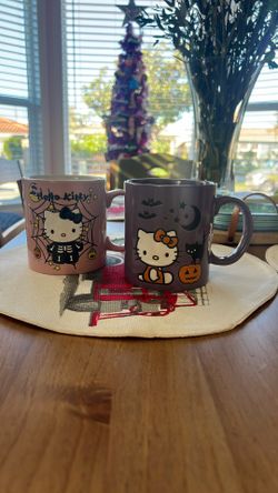 Halloween Hello Kitty Mugs