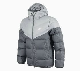 Nike Men’s Storm-Fit Windrunner Primaloft Puffer Jacket