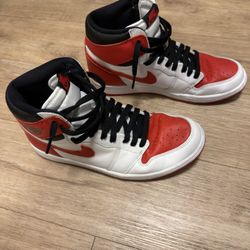 Air jordan 1 Retro High OG Heritage.Size - 9.5