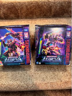 Transformers leader class triple changer Blitzwing/Transmetal Megatron set