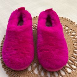 Uggs Size 5 