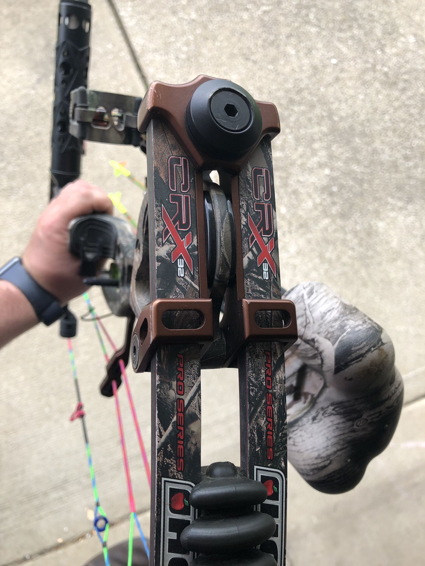 Hoyt crx 32 pro loaded