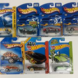 Hot Wheels Lot of 8 Cars Ferrari 250 LM Twin Mill Dune It Up HW Race Workshop