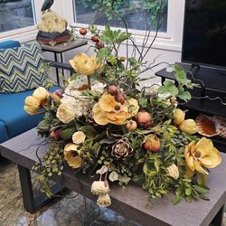 Artificial Hydrangea Arrangement
