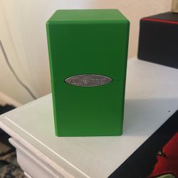 Ultra Pro Tower Box 