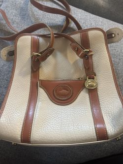 Pebble Dooney And Bourke All Weather Leather Hand Bag