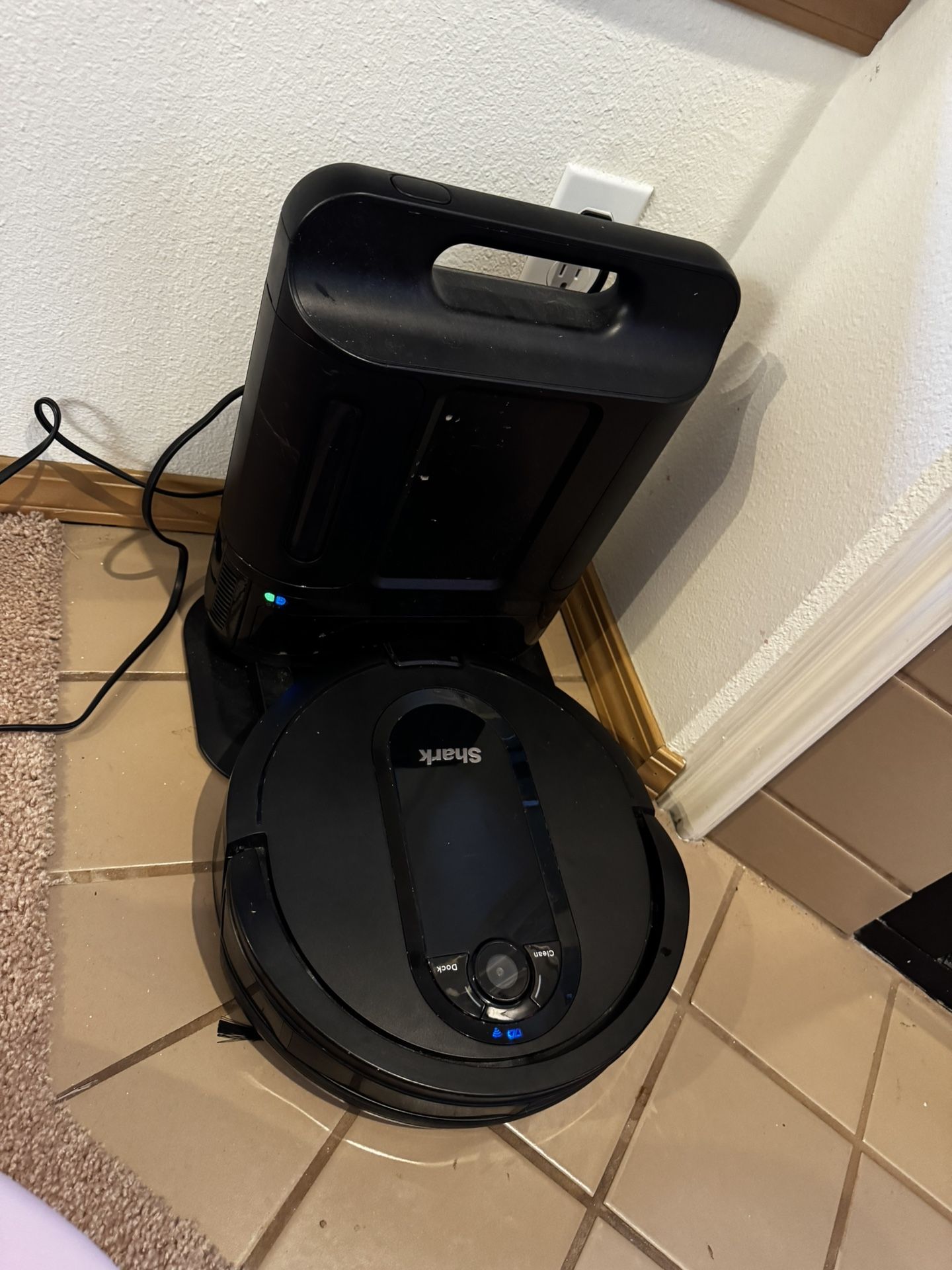 Shark IQ Robot Vacuum