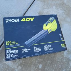 RYOBI 40V 120 MPH 550 CFM Cordless Battery Leaf Blower With 4.0 Ah Battery and Charger