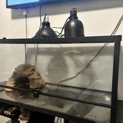 44 Gallon Reptile Tank (Lamps Included)