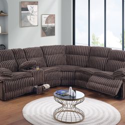 New Recliner Sectional Couch/ Includes Free Delivery 🚚 and Assembling!