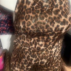 Set De Falda Y Blusa