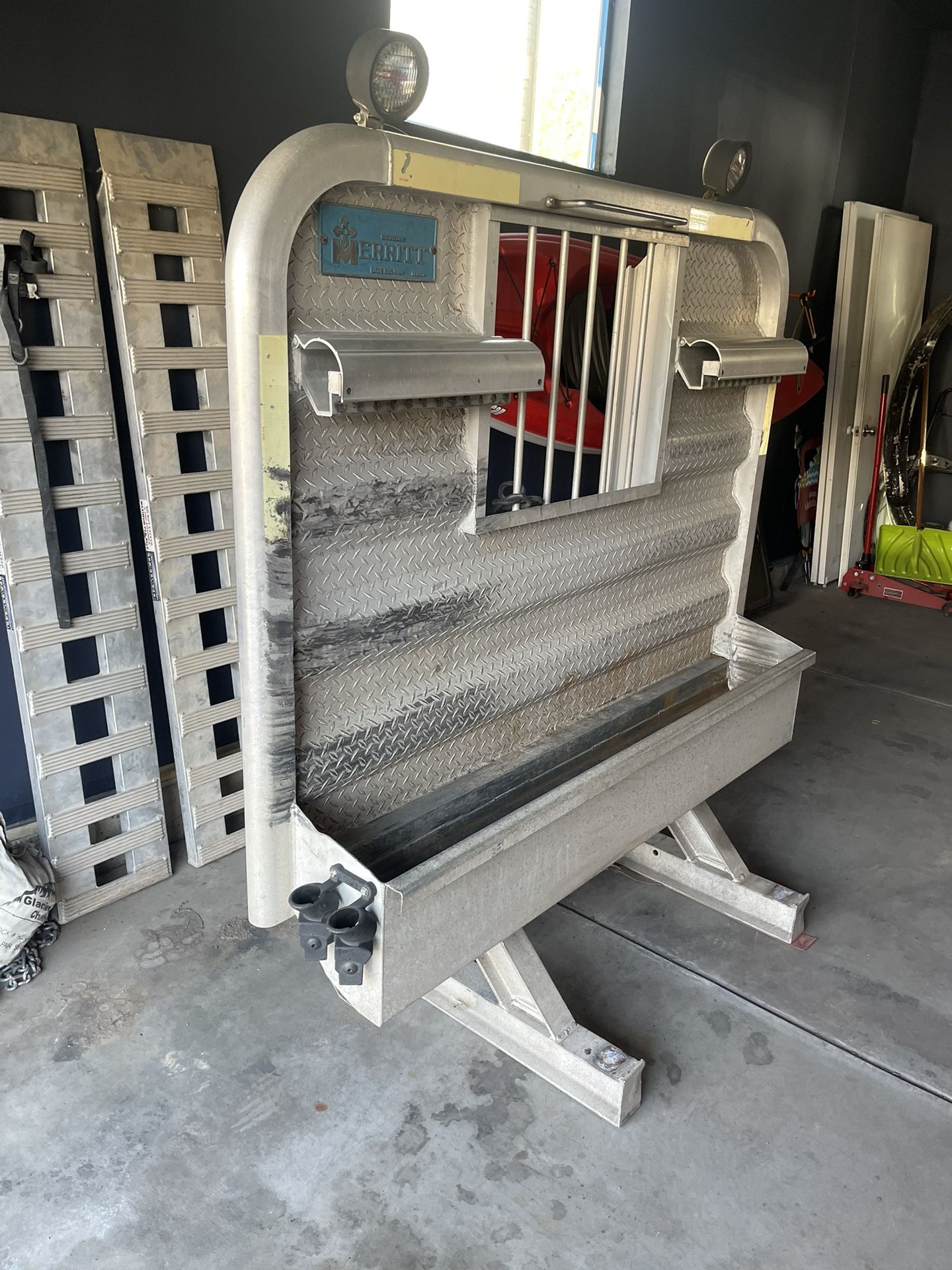 headache racks for semi trucks