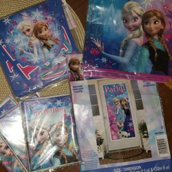 FROZEN PARTY SUPPLIES 