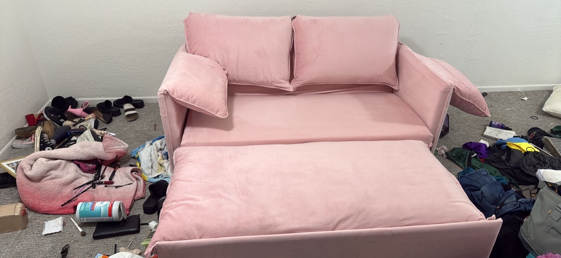 Pink pullout couch