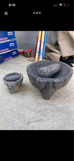 New Molcajete 8”