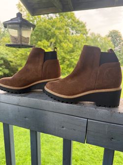 Women’s dolce vita boots 8 1/2