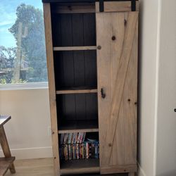 Bookshelf