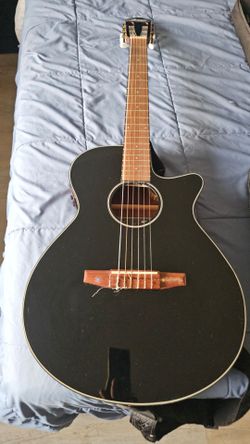 Ibanez AEG5ON
Acoustic-Electric