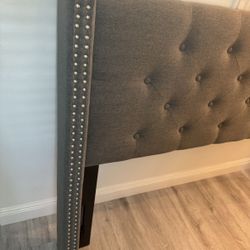 Like New Queen Tufted Nail Head, Head Board Only. Only Msg When Ready To Pick Up