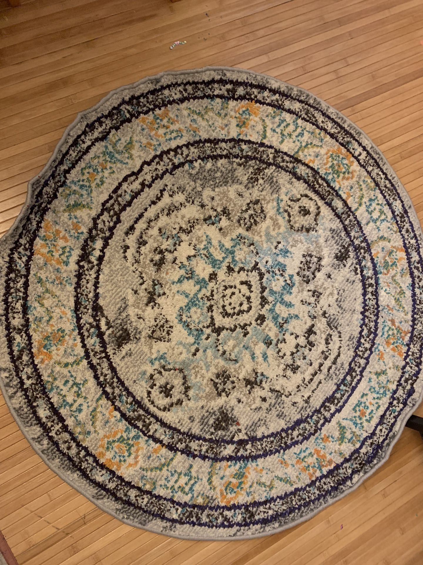 Round Carpet $35